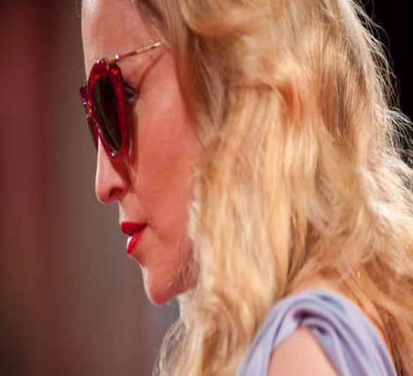 Madonna dénudée et sans retouche Photoshop (PHOTOS)