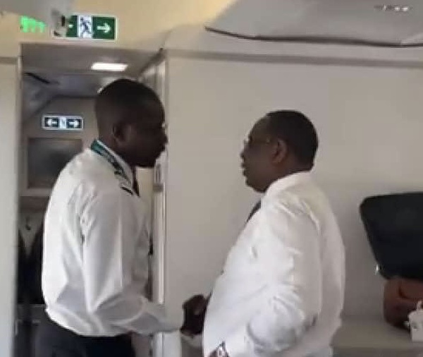 Voyage : Le président Macky Sall a quitté Dakar ce matin à bord de Air Sénégal