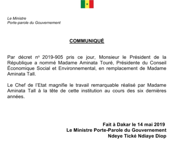 Conseil Economique Social et Environnemental : Aminata Tall part, Aminata Touré arrive.