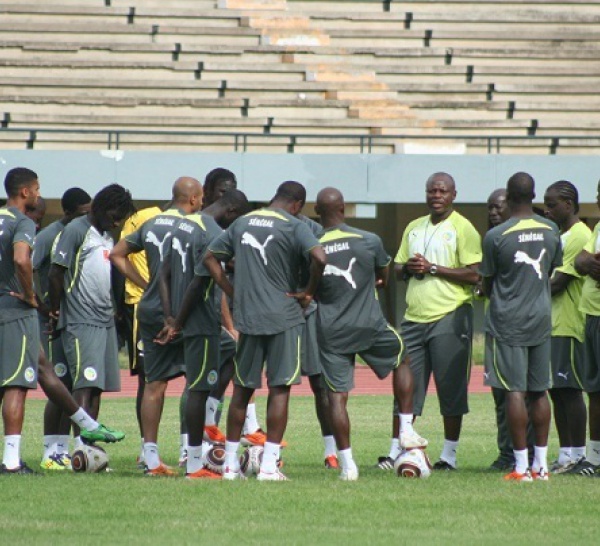 Match amical SENEGAL-GUINEE à MANTES-LA-VILLE : Confirmation ou revanche ?