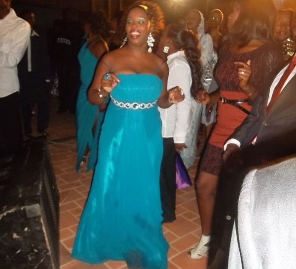 Les journalistes, toujours prudents même en esquissant des pas de danse