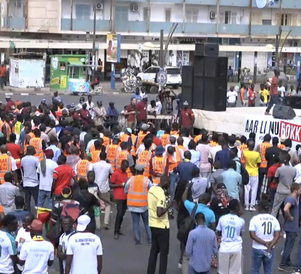 [🔴LIVE] Suivez la marche de protestation de la plateforme « AAR LI NU BOKK » du 06 juillet 2019