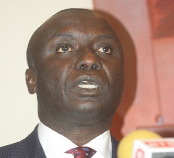Le pouvoir se fâche contre les affiches de Rewmi: Ousmane Thiongane parle d’un acharnement
