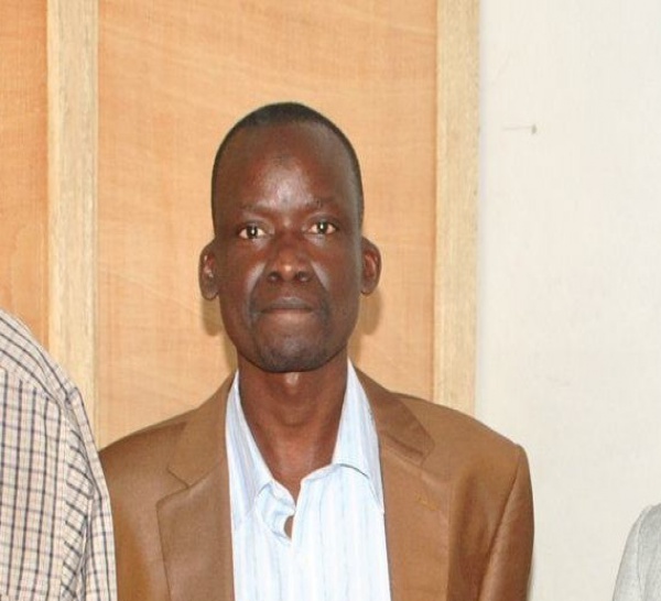 Serigne Saliou Samb dirpub du journal « Le Pays » limogé pour avoir refusé d’attaquer Idrissa Seck, Youssou Ndour, dakaractu…