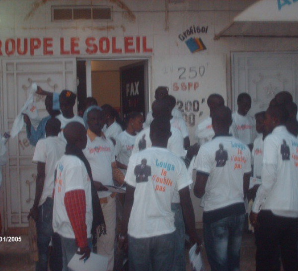Pour élire Idrissa Seck à la présidentielle de 2012, les jeunes rewmistes de Louga investissent les places publiques et foires
