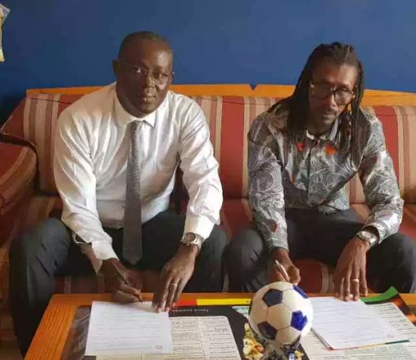 Equipe nationale : Le nouveau contrat en or d’Aliou Cissé, 15 millions mensuels jusqu’en 2022