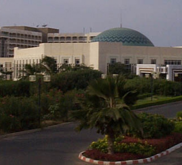 Du Méridien Président au King Fahd Palace Soleil, un gré à gré scandaleux.