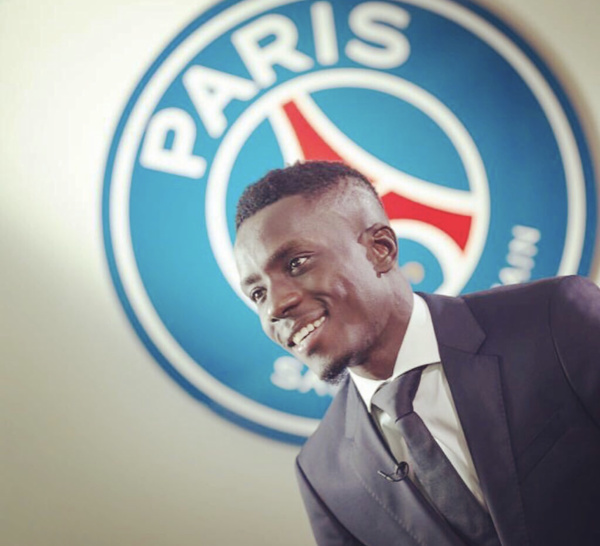 Après sa signature au PSG, Gana Guèye poursuit ses vacances au Sénégal