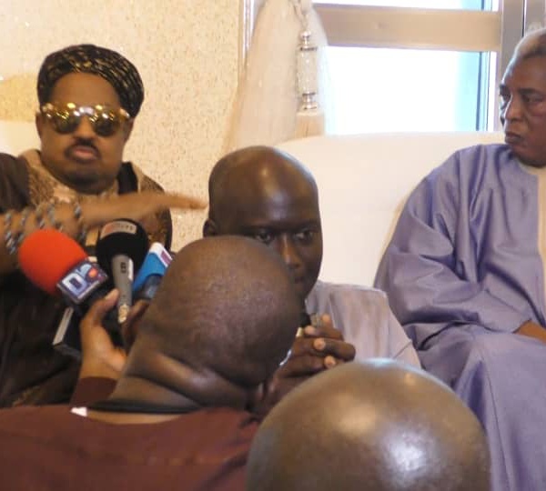 Ahmed Khalifa Niass à Serigne Abdou Karim Mbacké : « Serigne Touba n'a pas d'égal sur cette terre »
