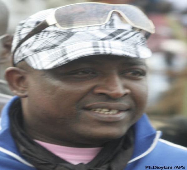 Demba Dia porte plainte contre Macky Sall 