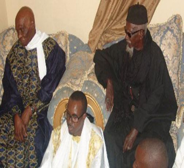 Me Abdoulaye Wade:  «Je ne puis traiter Touba au même titre que les autres cités religieuses ».