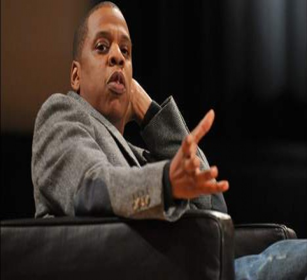 Jay-Z laisse tomber le mot "bitch"