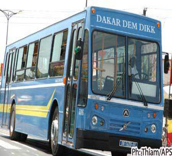 Des blessés dans un bus de Dakar Dem Dikk attaqué à la grenade