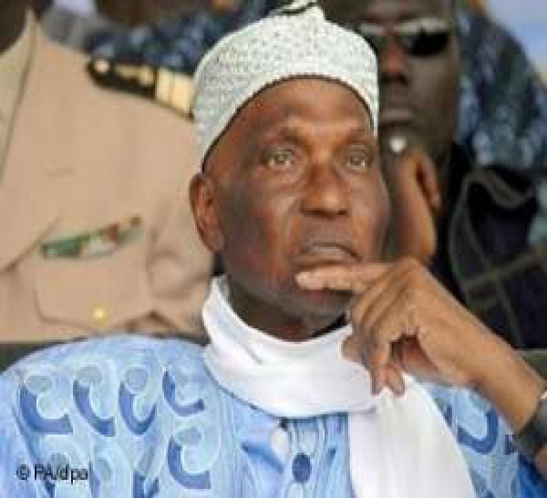 Amadou Niang, premier ambassadeur du Sénégal à Londres sur la candidature de Wade: «Un défi à la nature et un danger pour le pays»