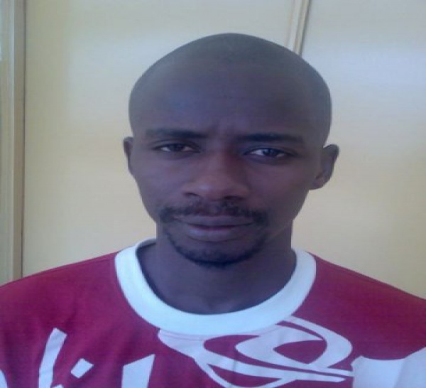 Malal Tall alias Fou Malade s'est rendu au commissariat central où il est auditionné