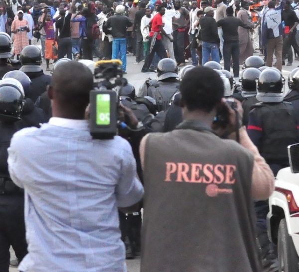 Pouvoir et Forces alliées (Fal 2012) dénoncent la partialité des journalistes.