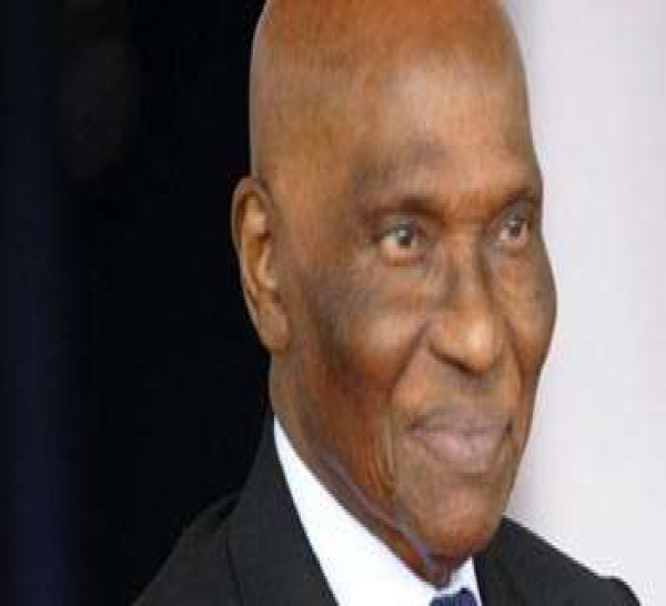Dernière minute: Abdoulaye Wade hué à Tivaouane