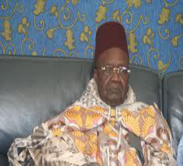Abdoulaye Wade magnifie ses relations avec Serigne Mansour Sy