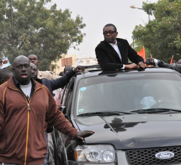 Revivez l'arrivée de Youssou Ndour à Place de l'Obélisque (PHOTOS )