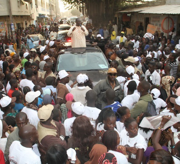 Visitez les images de la caravane de Macky Sall