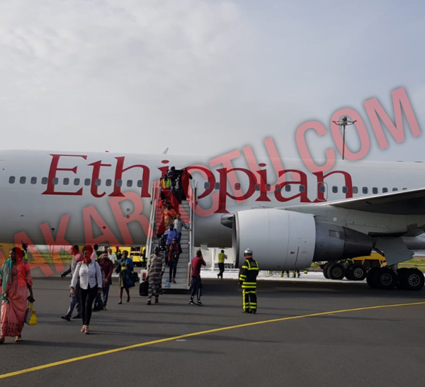Crash évité du vol ET908 d'Ethiopian Airlines : Un passager accuse la compagnie aérienne et relève des dysfonctionnements à l'AIBD.