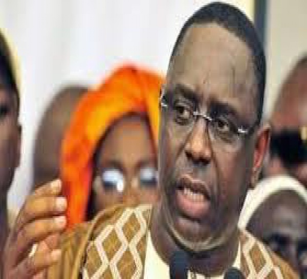 Macky Sall promet d’auditer Wade et son entourage