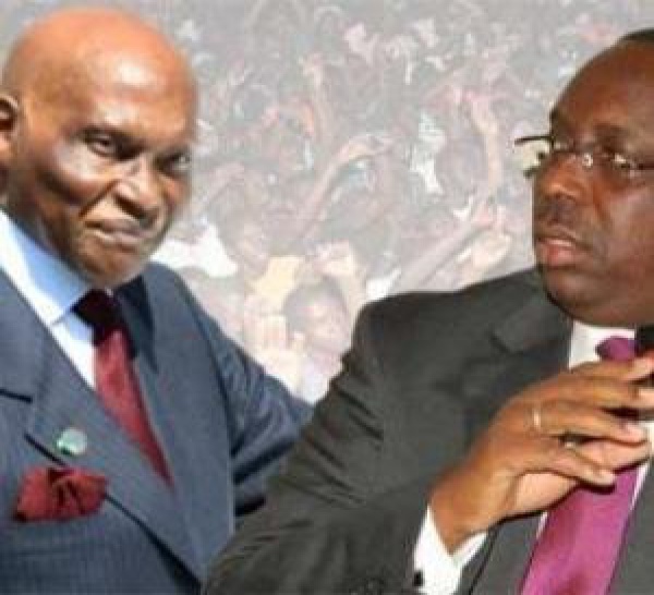Un mardi singulier à Touba : Wade et Macky dans la cité pour un télescopage inédit