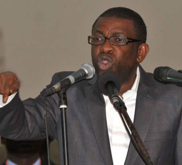 Exclusif! Youssou Ndour renonce à des contacts au haut niveau en France pour rester aux côtés des Sénégalais