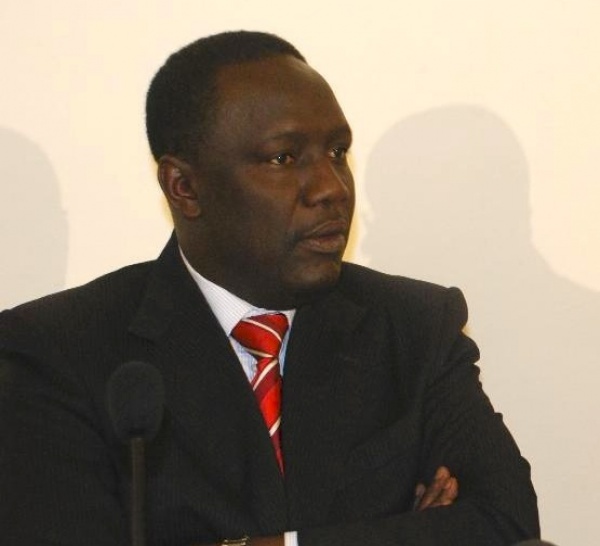 Dernière minute: 12h10: Lamine Ba de la coalition Idi4President dénonce le manque d'organisation