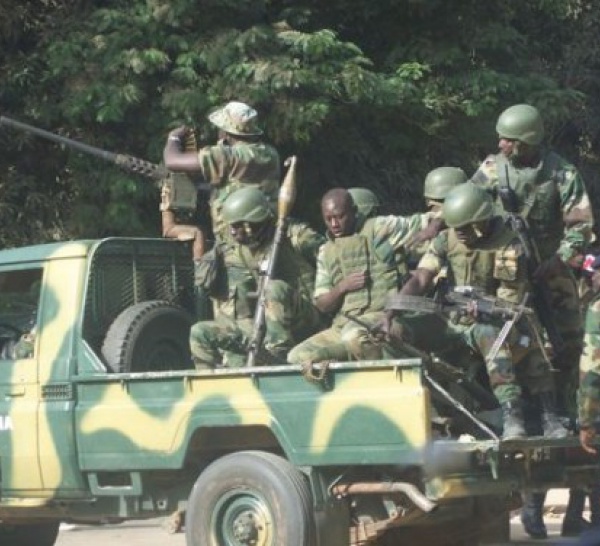 A Thionk-Essyl, des échanges de coups de feu entre rebelles et militaires.
