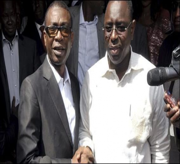 Youssou Ndour propose à Macky Sall "un plan d'urgence national"