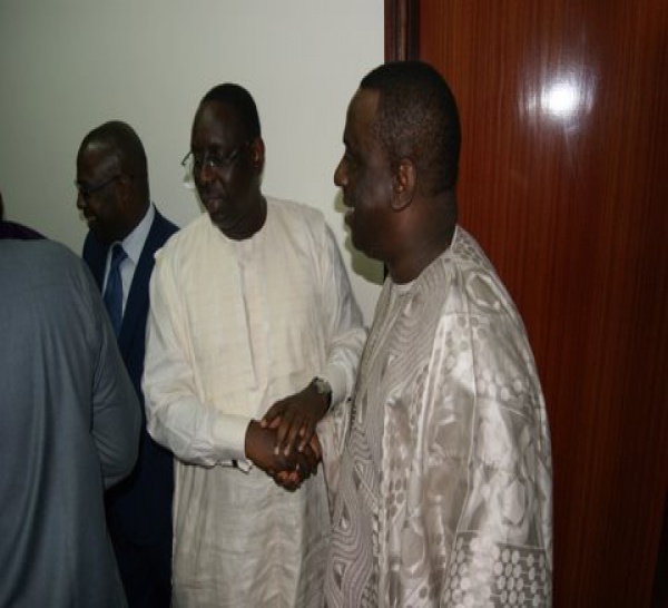 Regardez les images de la rencontre entre Macky Sall et Cheikh Tidiane Gadio