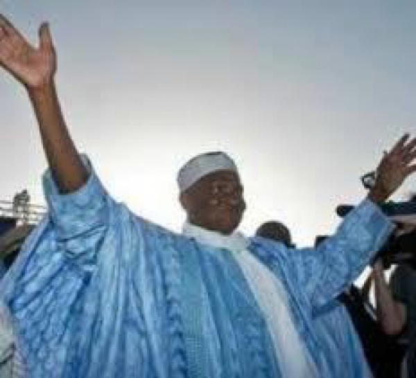 Me Wade promet d’exonérer le matériel destiné à la musique