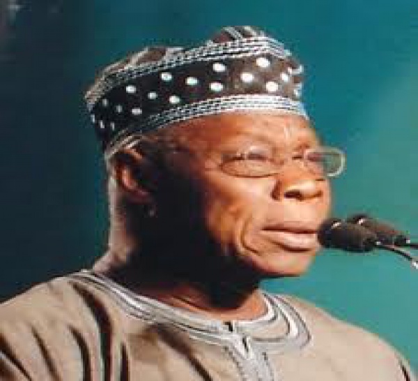 Olusegun Obasanjo : ‘’J’espère que le Sénégal va encore démontrer qu’il est une grande démocratie’’
