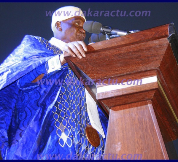 Revivez en images le méga-meeting de Wade à Thiès