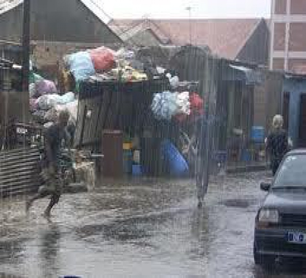 La ville de Louga secouée par une pluie hors-saison