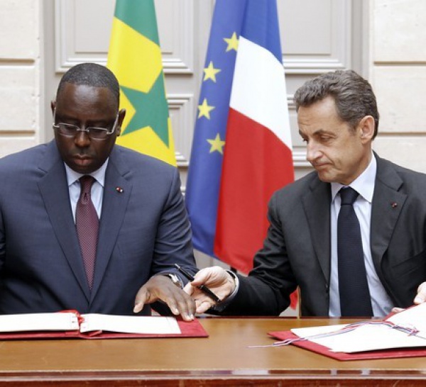 Que renferme rééllement l'accord de défense signé hier entre la France et le Sénégal ?