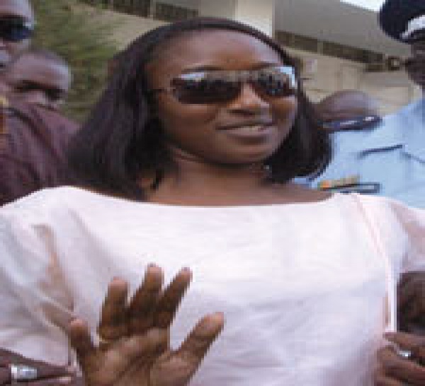 Aminata Lô crée son mouvement.