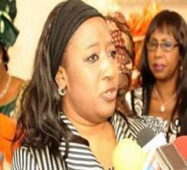 Aminata Lô quitte le Pds