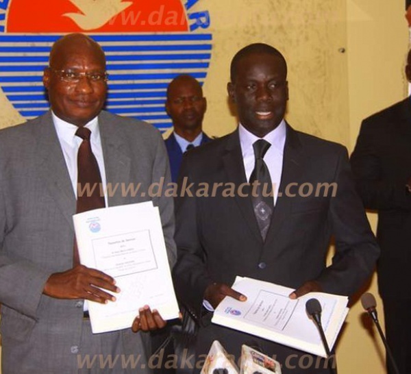 Conseil régional de Dakar : Regardez les images de la passation de service entre Malick Gakou et Ousmane Badiane