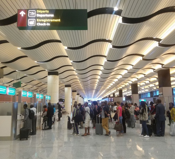 L'AIBD peine à atteindre les 3 millions de passagers par an : Les contrecoups du départ de South African Airways et de la faillite de Camair Co et d'Aigle Azur...