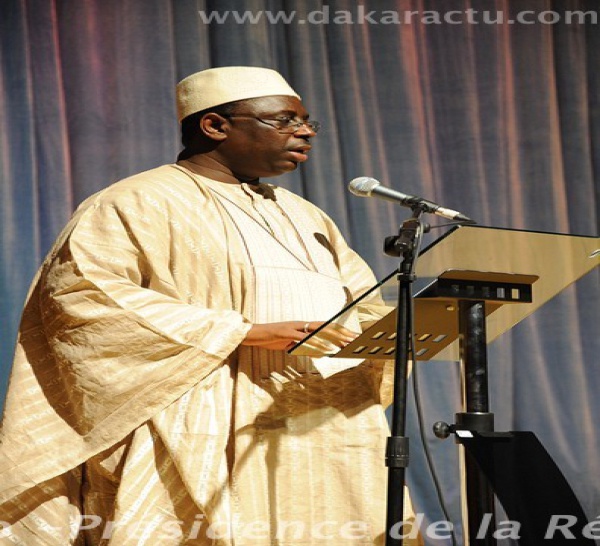 Les images de Macky Sall et Youssou Ndour à l'ouverture du dak'art 2012 au Grand théatre