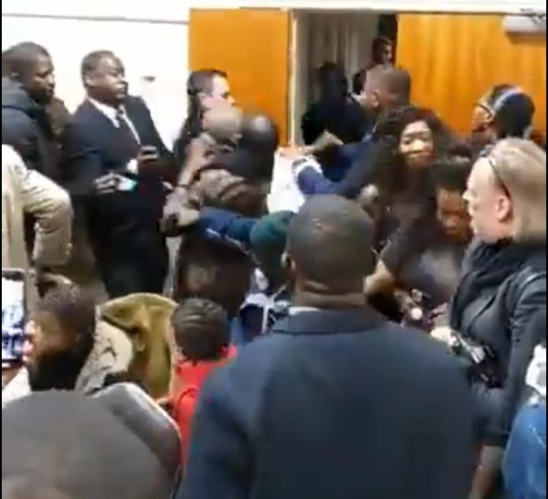 Londres : La réunion entre Macky Sall et ses militants perturbée par des éléments de « Nio Lank »