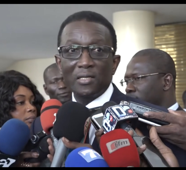 Guéguerre à l’Apr : « Le PR m’a fait confiance (...) Je continuerai à faire de la politique tant qu’il me le demandera » (Amadou Ba)