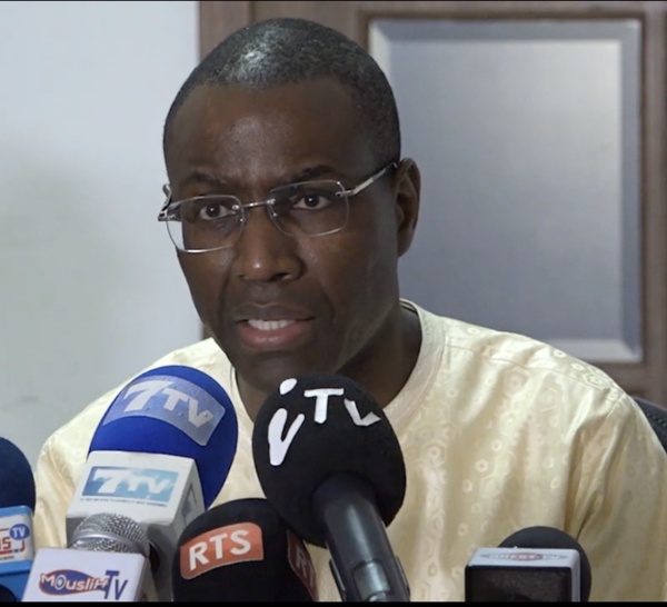 Covid-19/ 64 milliards face aux risques économiques : Les éclairages du ministre Amadou Hott.