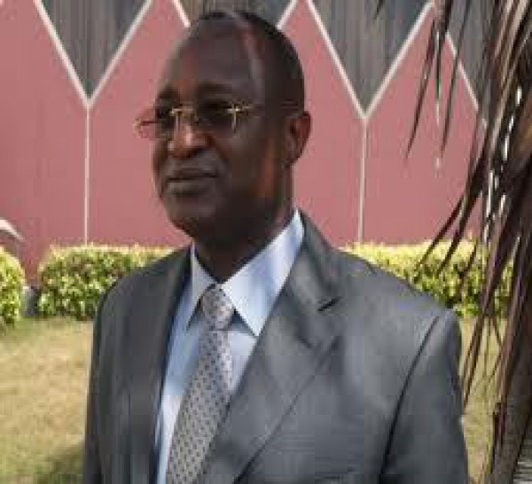 Pour limogeage jugé abusif, l'ex-commissaire de l'Uemoa, Elhadji Abdou Sakho, indemnisé à hauteur de 800 millions.