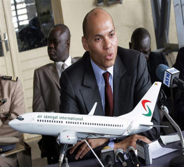 Karim Wade attendu à Dakar.