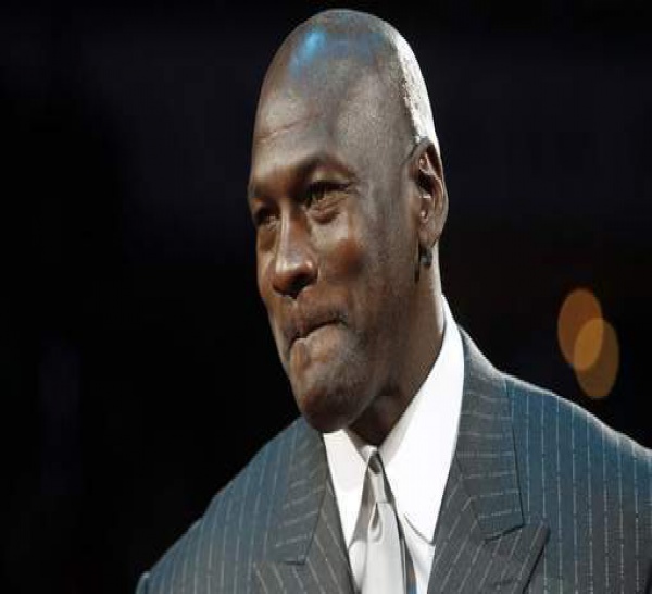 Michael Jordan récolte de l'argent pour Obama