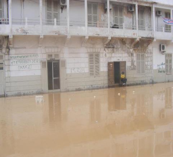La mairie de Rufisque inondée
