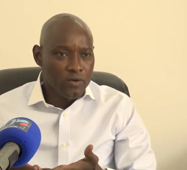 Retour des émigrés sénégalais en Italie : Babacar Ba révèle une escroquerie sur le prix du ticket et accuse les responsables du mouvement « Diaspora Gno Lank »